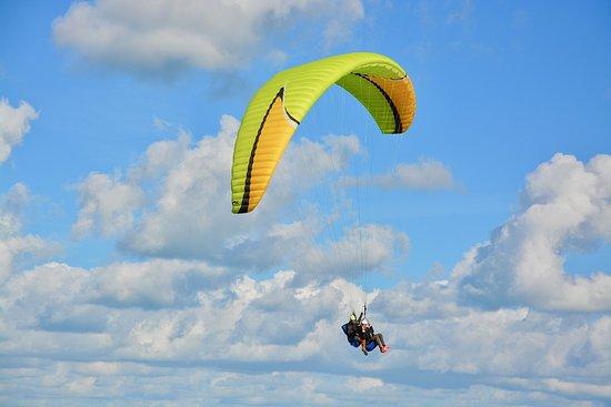 E Paragliding